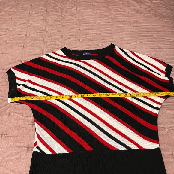 Vintage Striped Knitted Short Sleeved Sweater - Picture 8 of 10